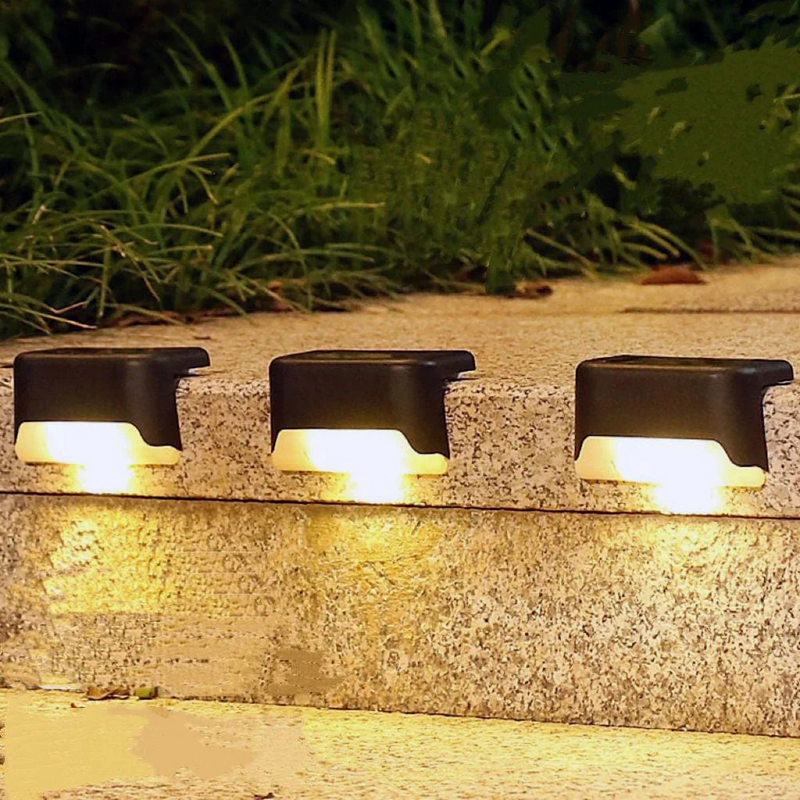 SPOQE | Solar Deck Lights (Pack of 4)